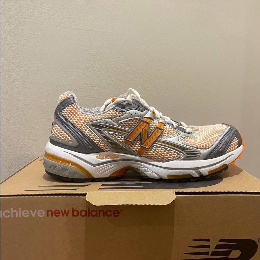 New Balance Men’s Sneakers in Orange and Gray